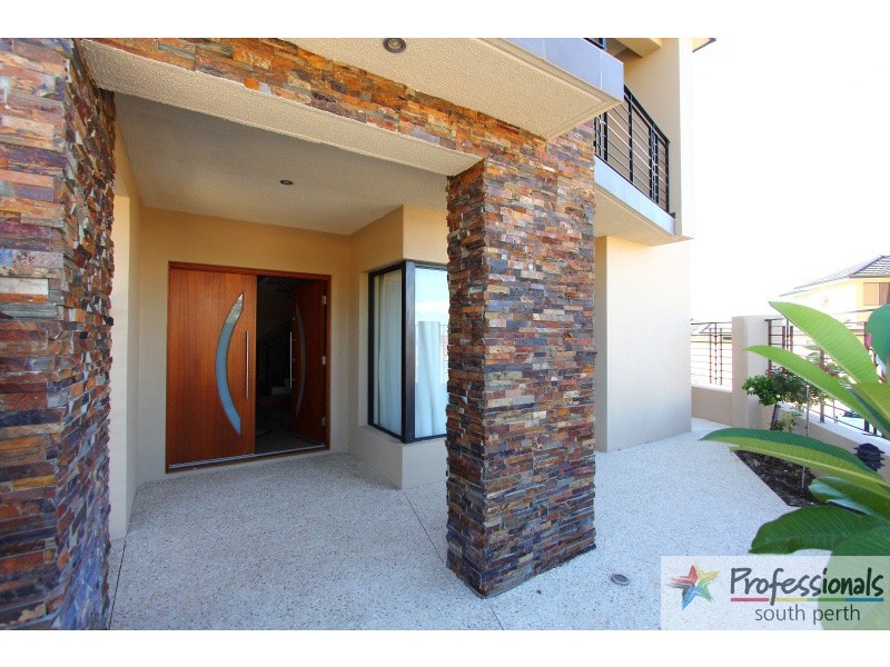 7 Dechaineux Parkway, Dianella WA 6059