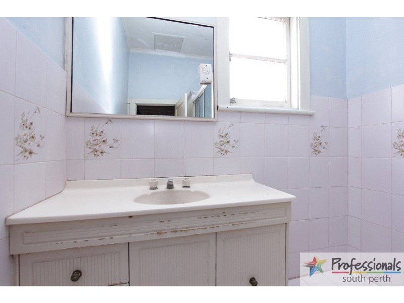 46 Collins Street, Kensington WA 6151