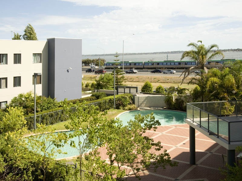 27/25  Melville Parade, South Perth WA 6151