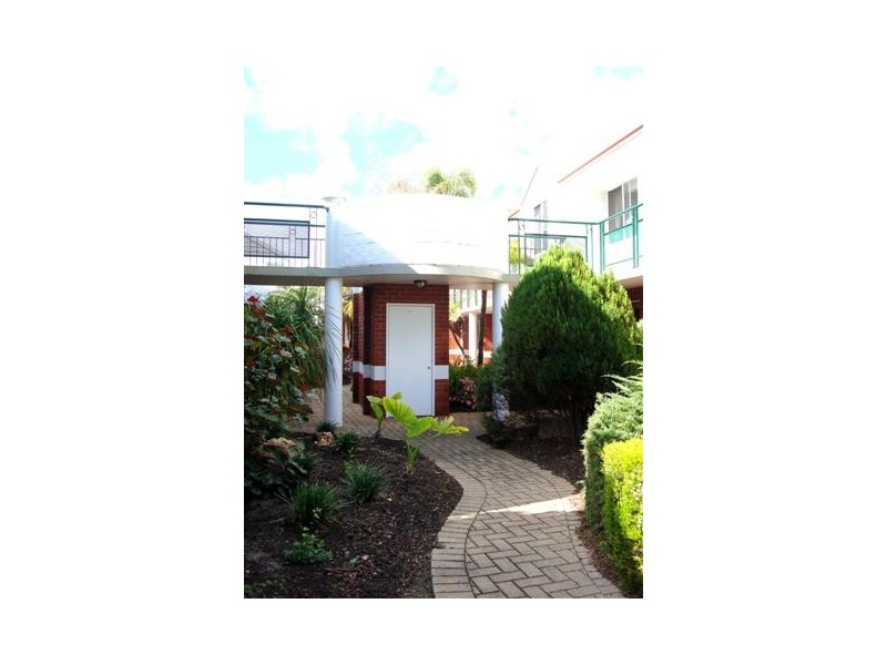 1/281 Mill Point Road, South Perth WA 6151