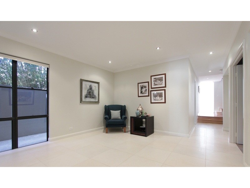 2 Banksia Terrace, South Perth WA 6151