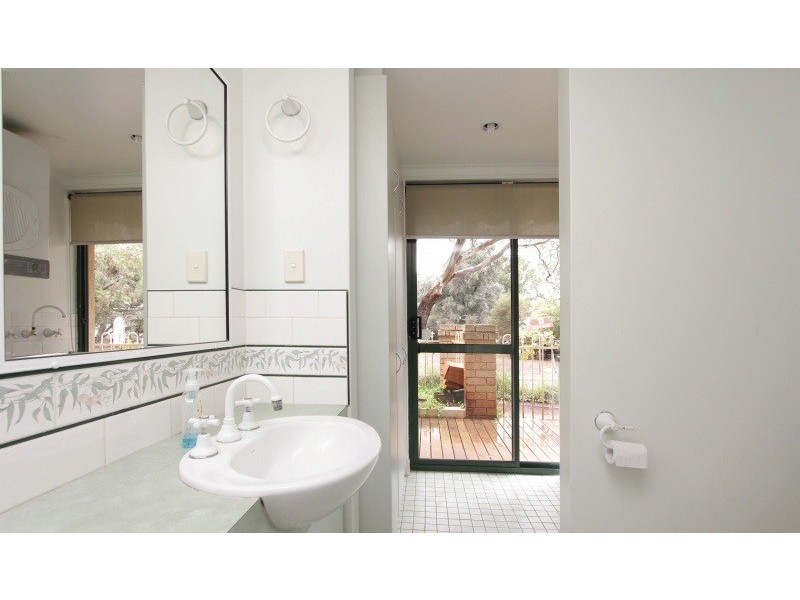 4/2 Johnson Road, Maylands WA 6051