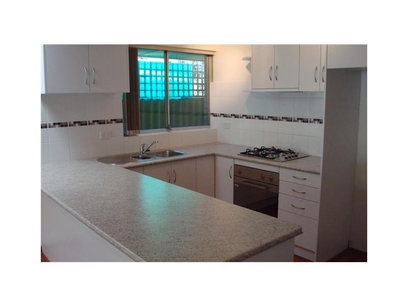 4 Rankin Way, Booragoon WA 6154