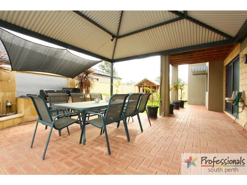 45 Forillion Avenue, Bibra Lake WA 6163