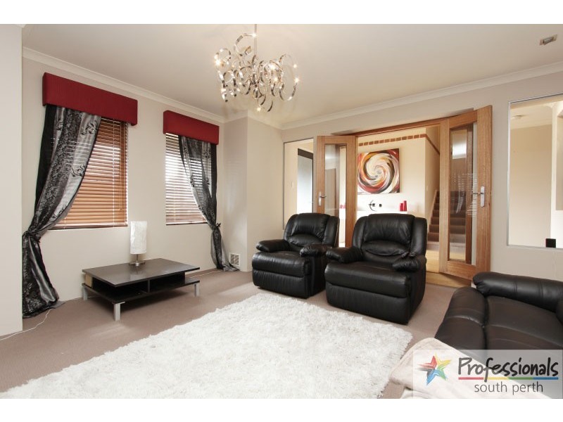 45 Forillion Avenue, Bibra Lake WA 6163