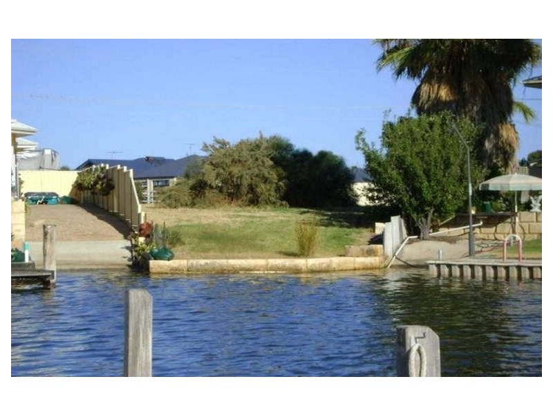 13 Warma Way, South Yunderup WA 6208