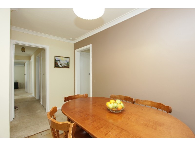 25 Rosmead Avenue, Beechboro WA 6063