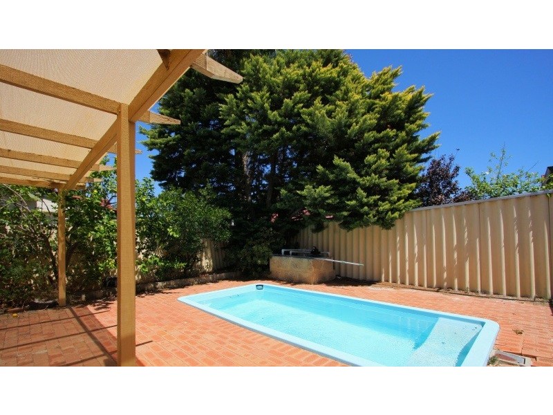 48 Bland Street, Como WA 6152