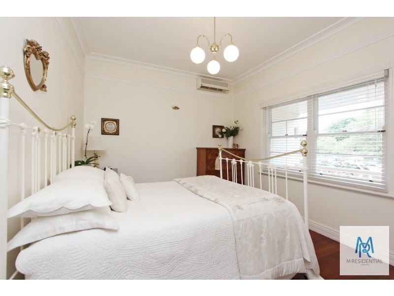 2 Warrego Street, Kensington WA 6151