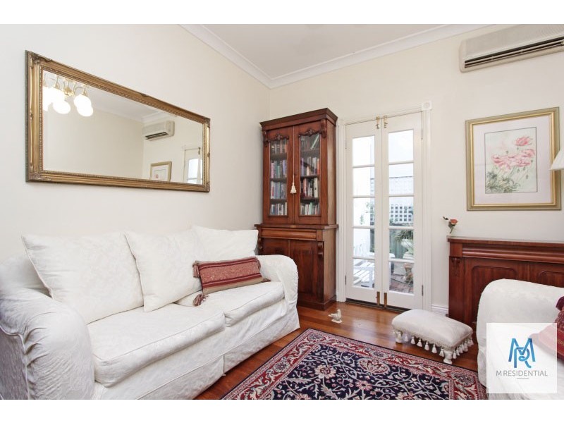 2 Warrego Street, Kensington WA 6151