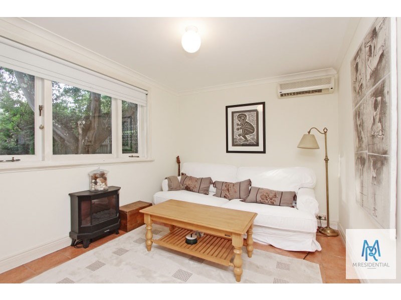 2 Warrego Street, Kensington WA 6151