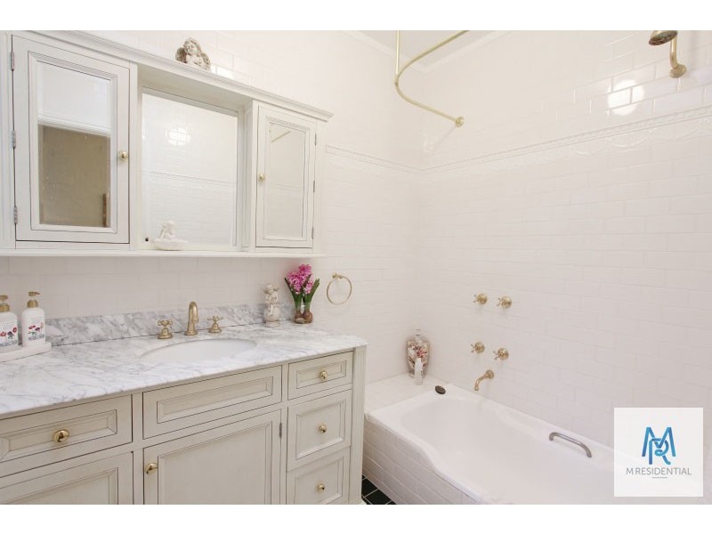 2 Warrego Street, Kensington WA 6151