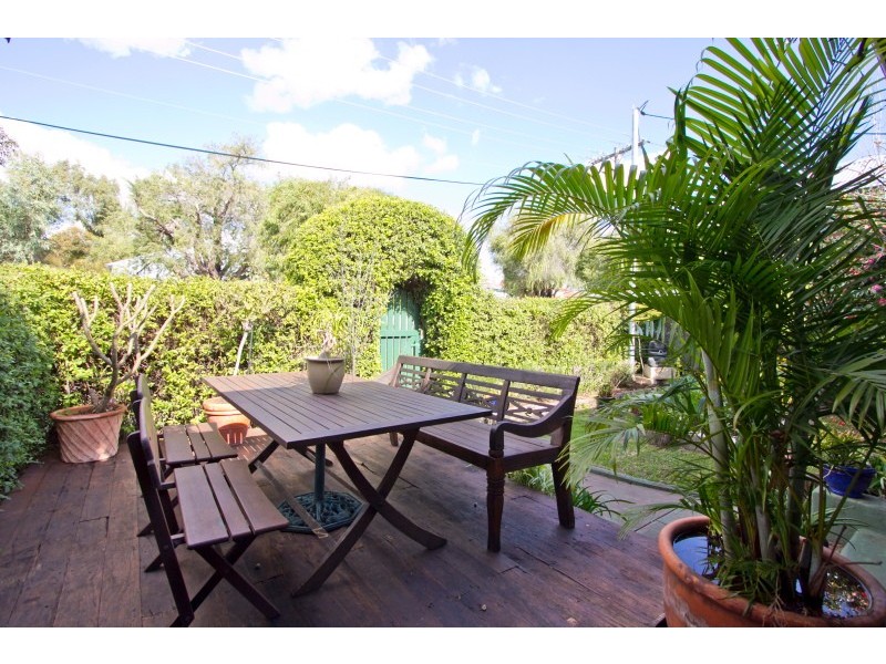 10 First Avenue, Kensington WA 6151