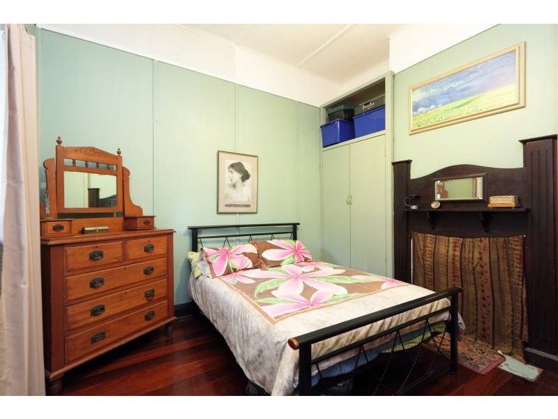 10 First Avenue, Kensington WA 6151