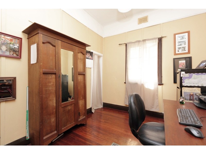 10 First Avenue, Kensington WA 6151