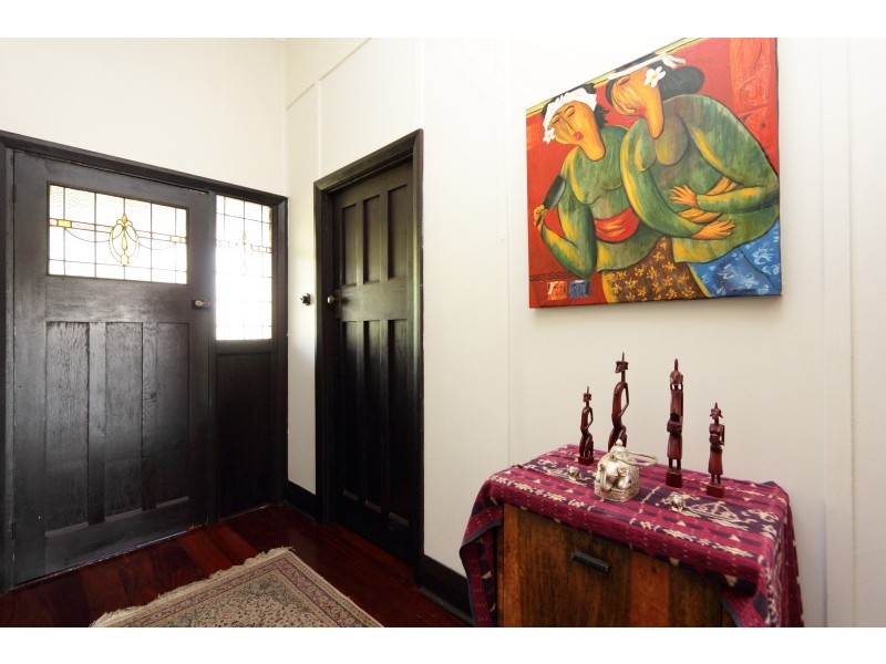 10 First Avenue, Kensington WA 6151