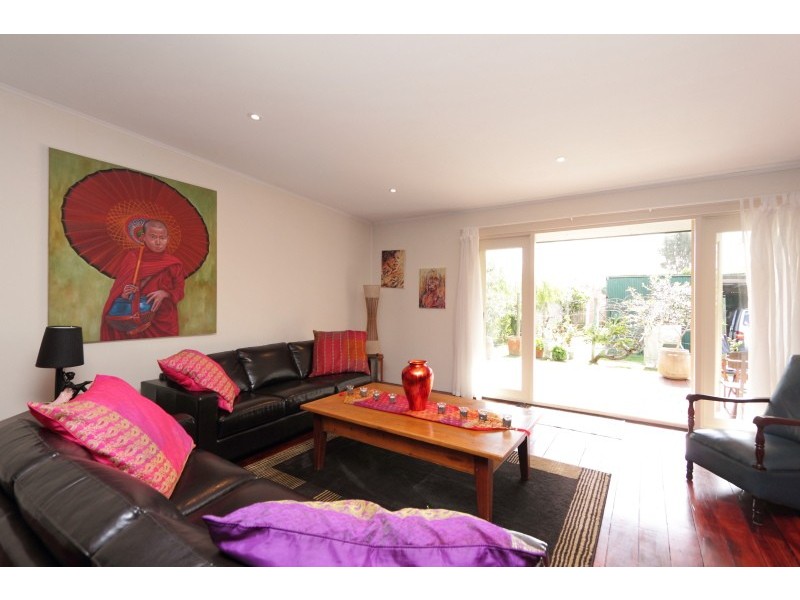 10 First Avenue, Kensington WA 6151