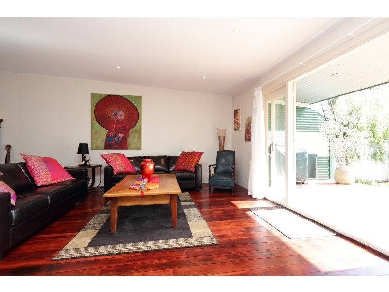 10 First Avenue, Kensington WA 6151