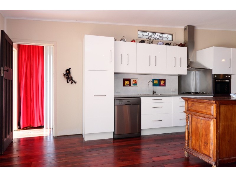 10 First Avenue, Kensington WA 6151