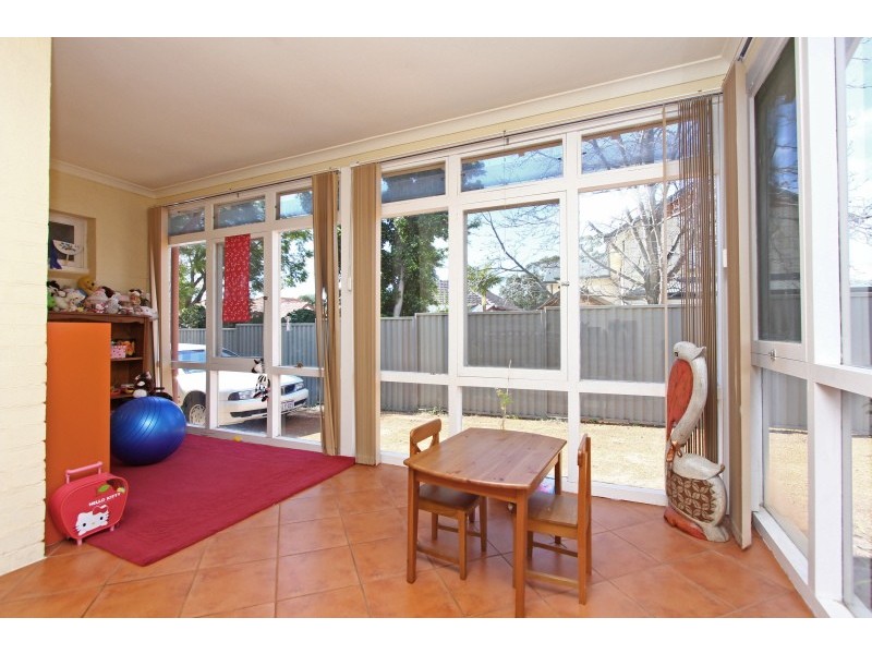 18 Carey Street, Kensington WA 6151