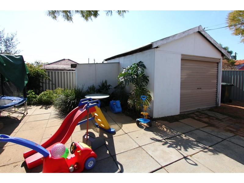 18 Carey Street, Kensington WA 6151