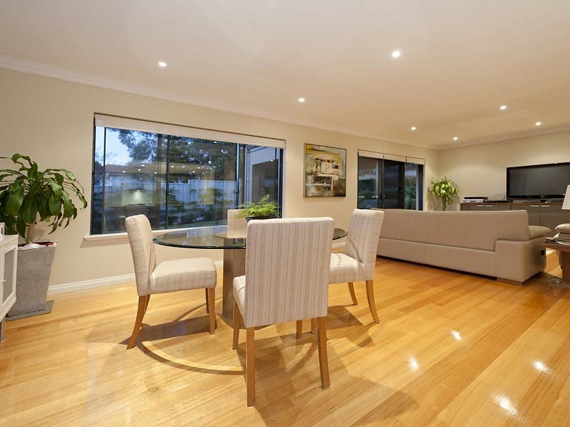 2/66 Thelma Street, Como WA 6152