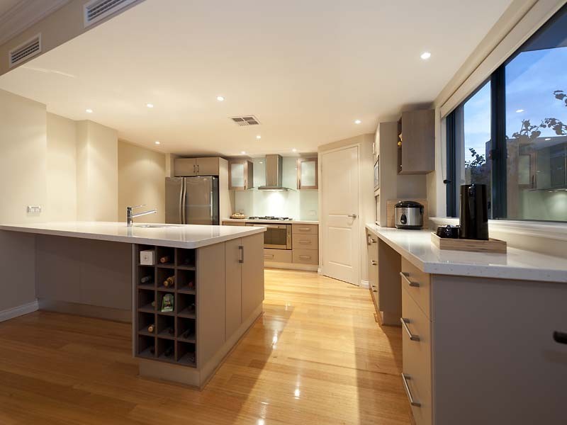 2/66 Thelma Street, Como WA 6152