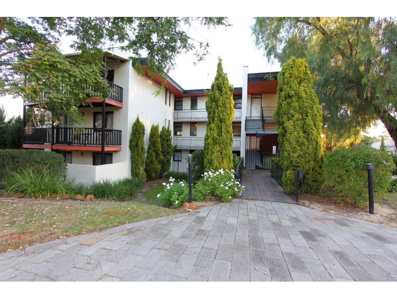 7/20 Rose Avenue, South Perth WA 6151