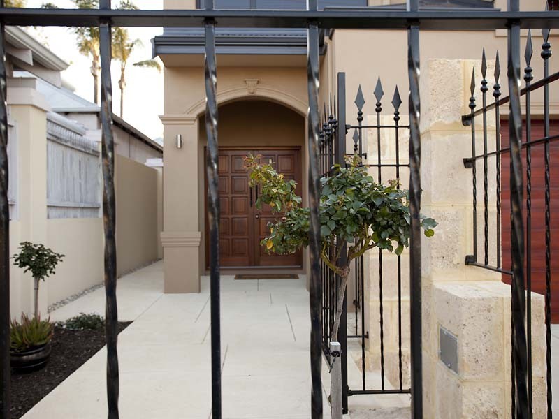 37 Gladstone Avenue, South Perth WA 6151