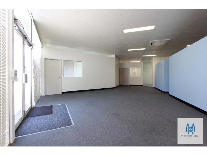 2/13-17 Sorbonne Crescent, Canning Vale WA 6155