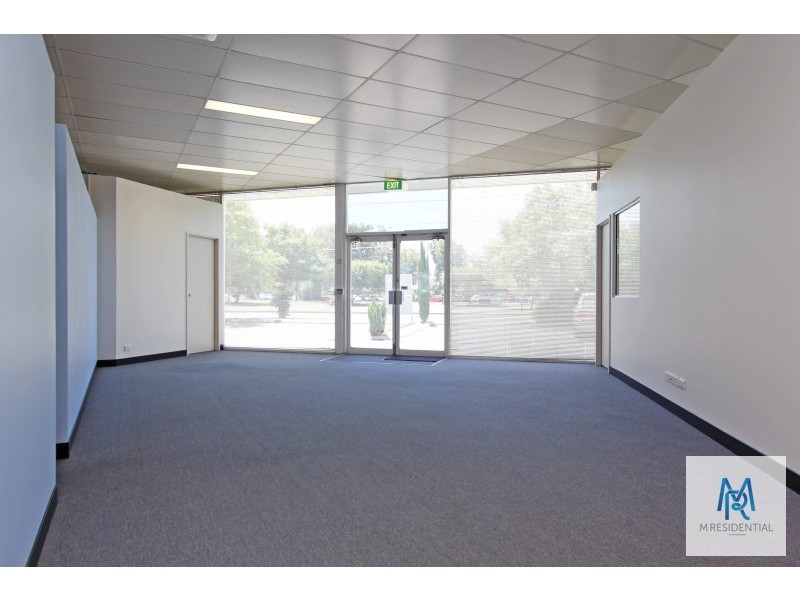 2/13-17 Sorbonne Crescent, Canning Vale WA 6155