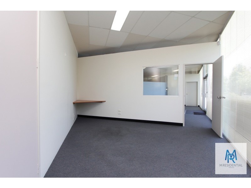 2/13-17 Sorbonne Crescent, Canning Vale WA 6155