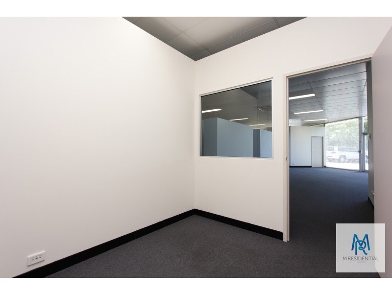 2/13-17 Sorbonne Crescent, Canning Vale WA 6155