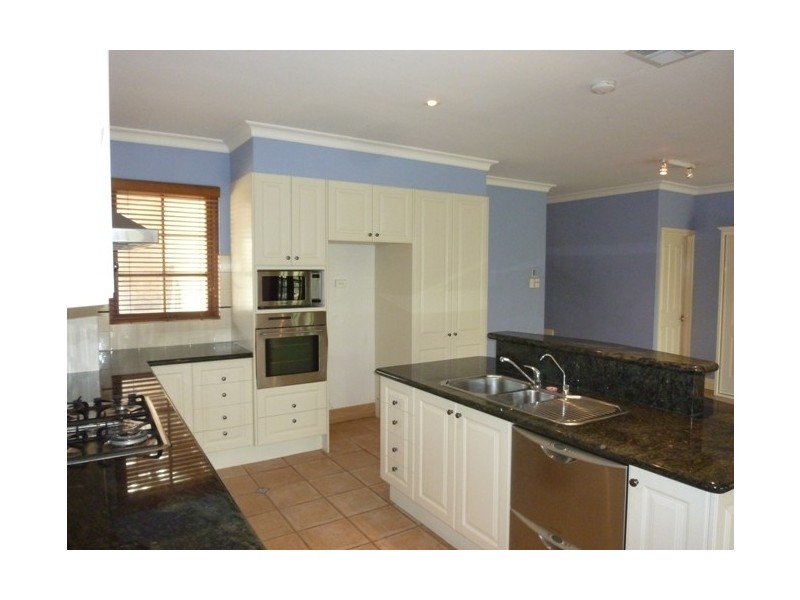 27 Fourth Avenue, Kensington WA 6151