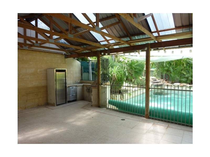 27 Fourth Avenue, Kensington WA 6151