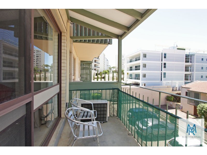 25/172 Mill Point Road, South Perth WA 6151