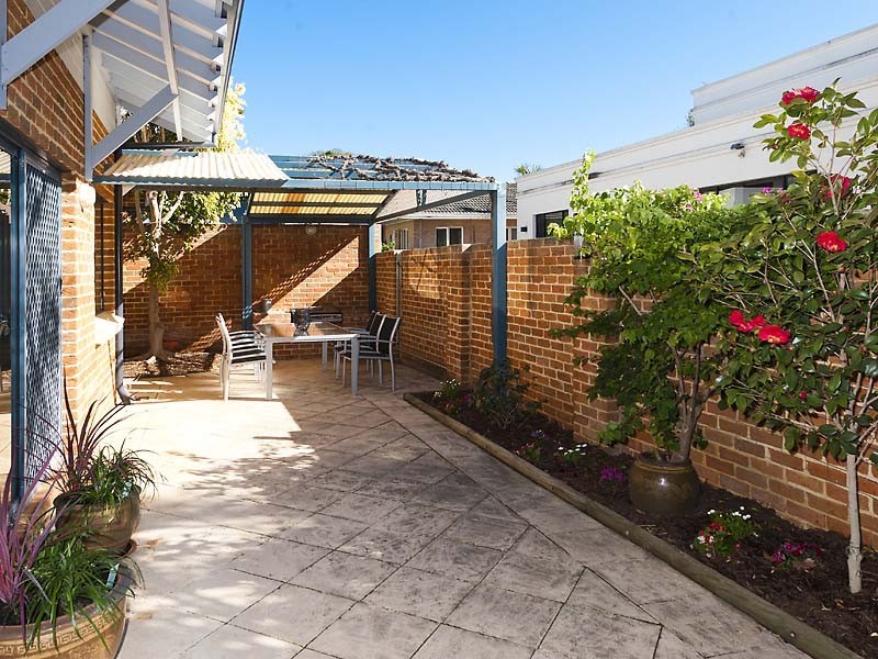 4/16 Kintail Road, Applecross WA 6153