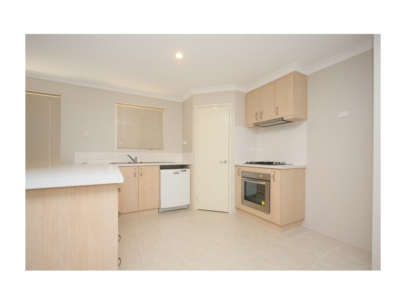 27 Modena Place, Balga WA 6061