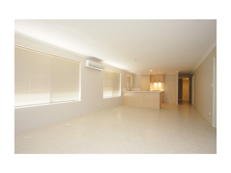 27 Modena Place, Balga WA 6061