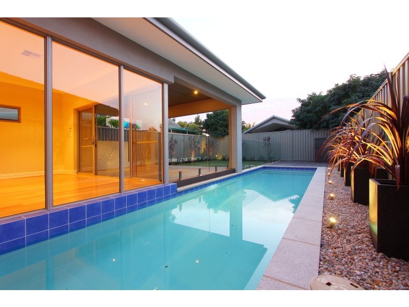 3B Pepler Avenue, Salter Point WA 6152
