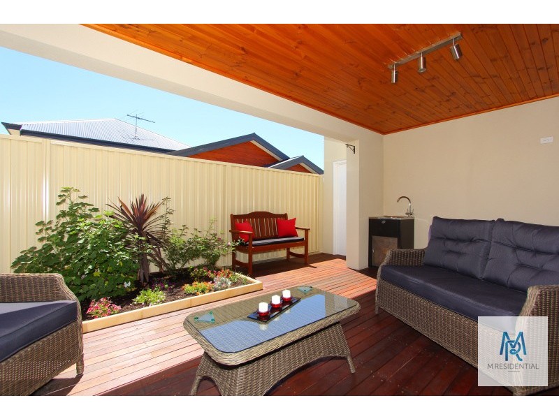 26 Surrey Road, Rivervale WA 6103