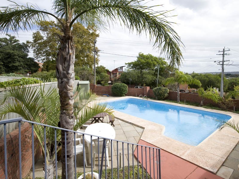 6/4 Hampton Street, Burswood WA 6100