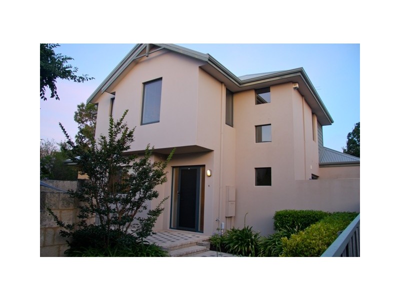 4/50 Coode Street, South Perth WA 6151