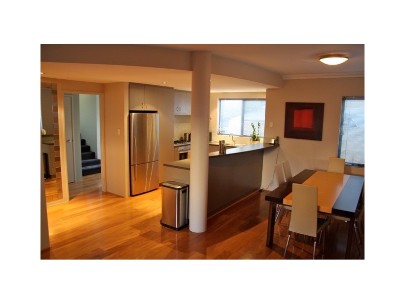 4/50 Coode Street, South Perth WA 6151