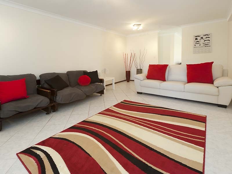 1/5 Crawshaw Crescent, Manning WA 6152