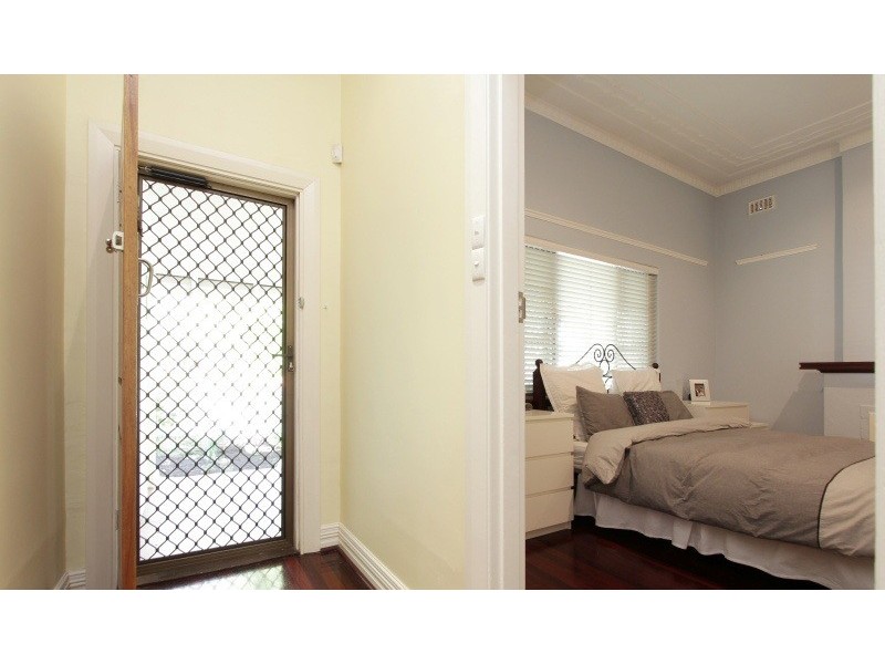 172 Douglas Avenue, Kensington WA 6151