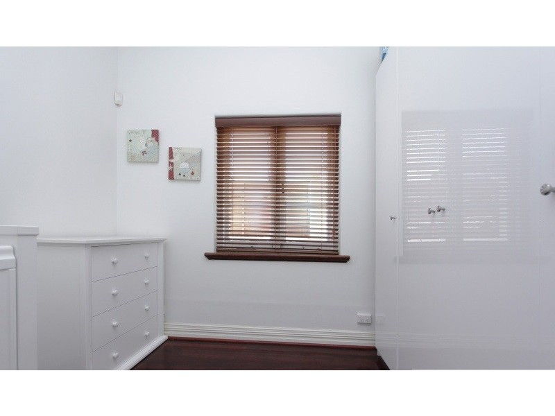 172 Douglas Avenue, Kensington WA 6151