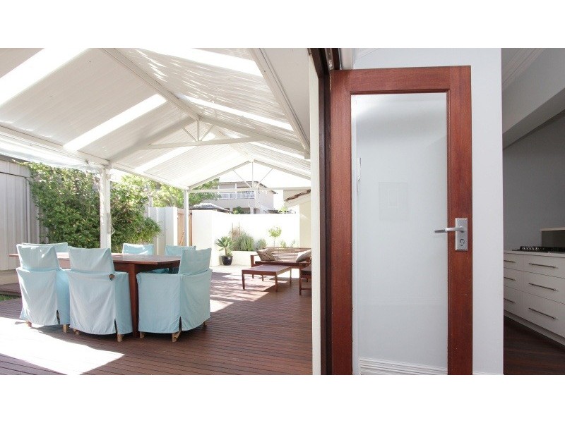 172 Douglas Avenue, Kensington WA 6151