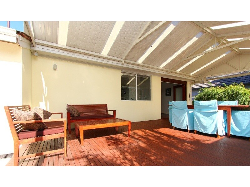 172 Douglas Avenue, Kensington WA 6151