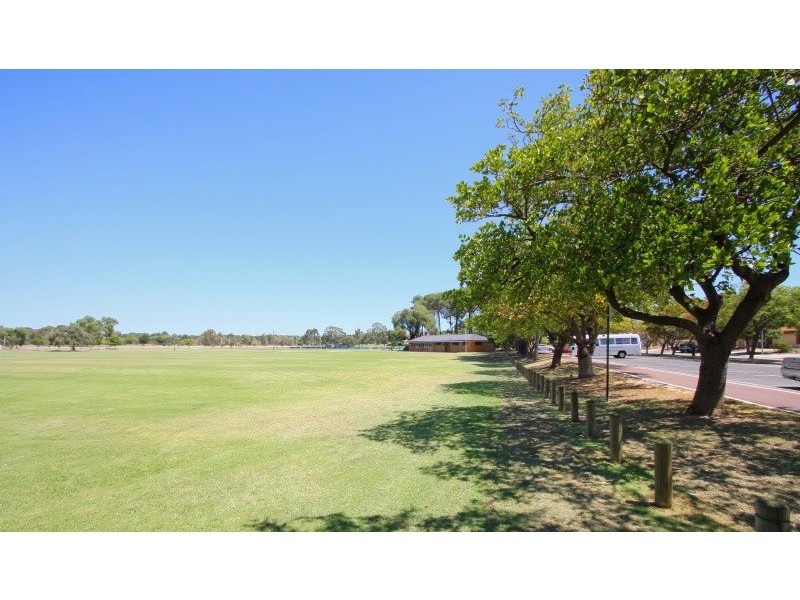 48 Bland Street, Como WA 6152